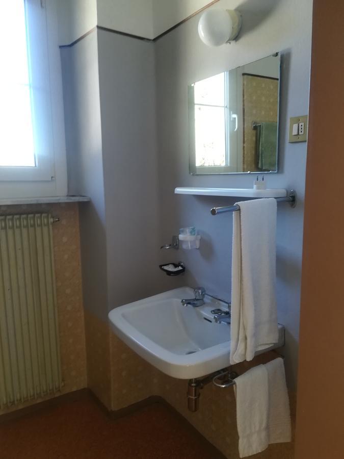 Hotel Roen Ruffre-Mendola エクステリア 写真